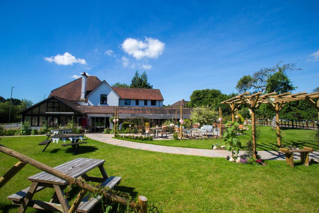 The Half Moon Hotel Petersfield Exterior foto